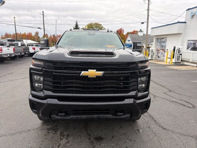 2024 Chevrolet Silverado 2500HD Custom