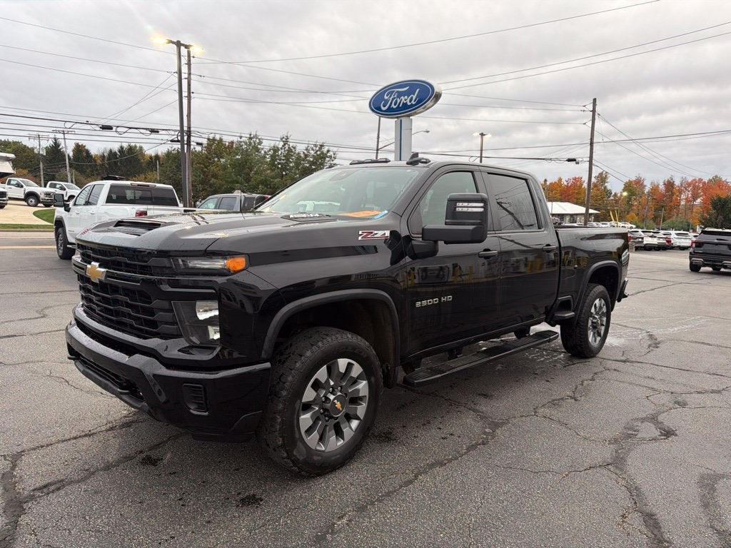 2024 Chevrolet Silverado 2500HD Custom