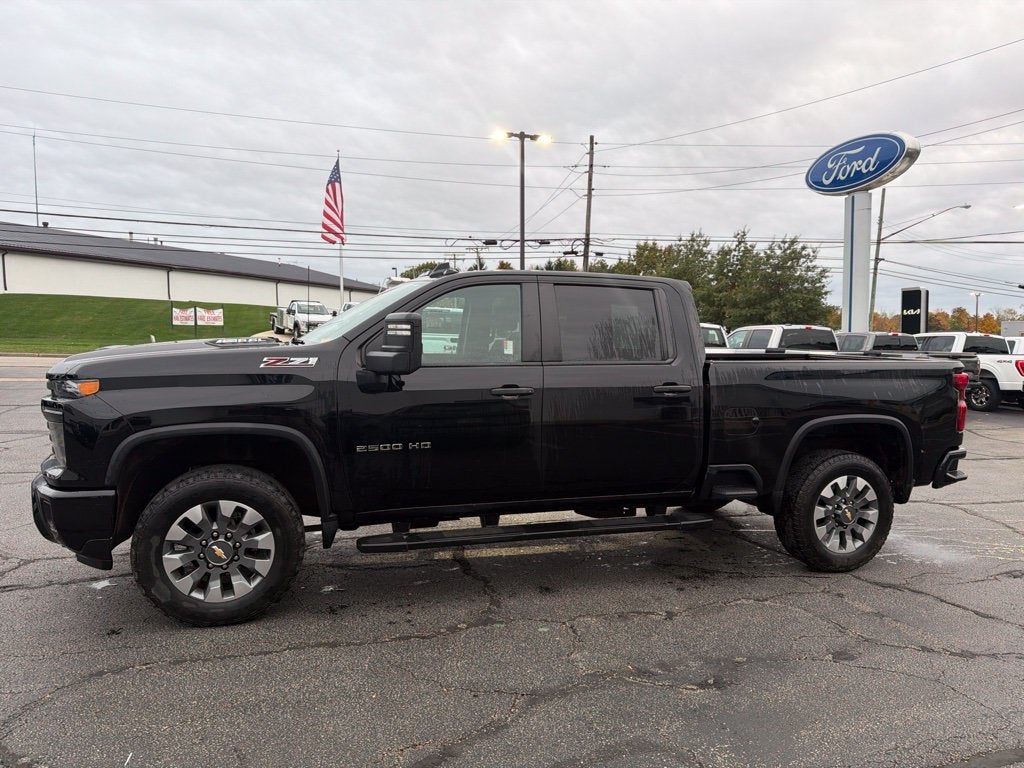 2024 Chevrolet Silverado 2500HD Custom