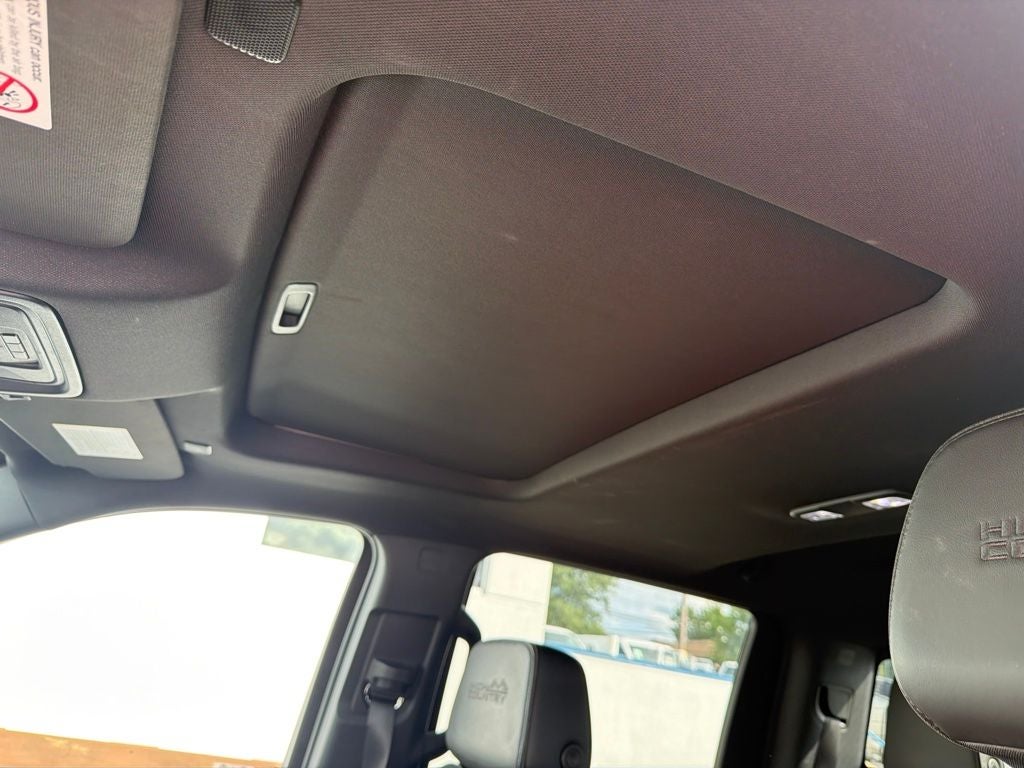 2023 Chevrolet Silverado 3500HD High Country