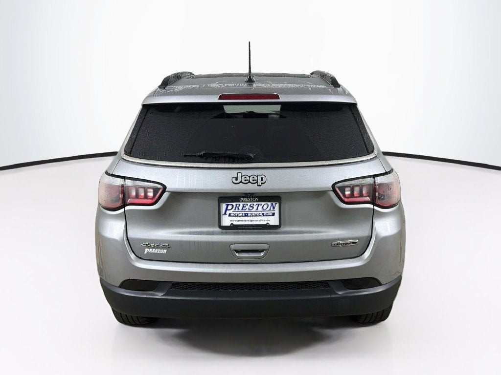 2022 Jeep Compass Latitude Lux