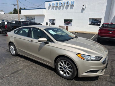 2017 Ford Fusion SE