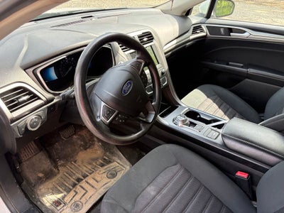 2020 Ford Fusion Hybrid SE