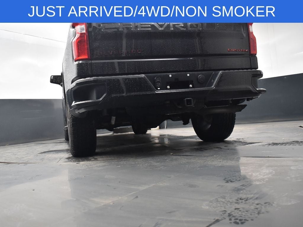 2022 Chevrolet Silverado 1500 LTD Custom 4WD