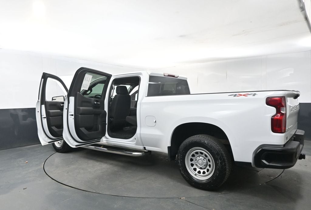 2023 Chevrolet Silverado 1500 WT