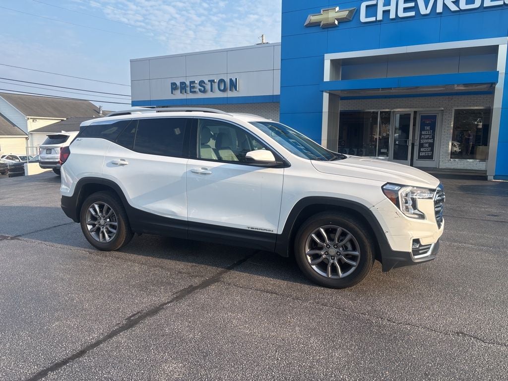 2022 GMC Terrain SLT