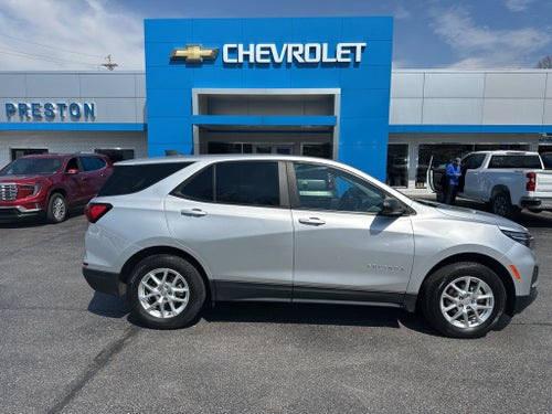 2022 Chevrolet Equinox LS