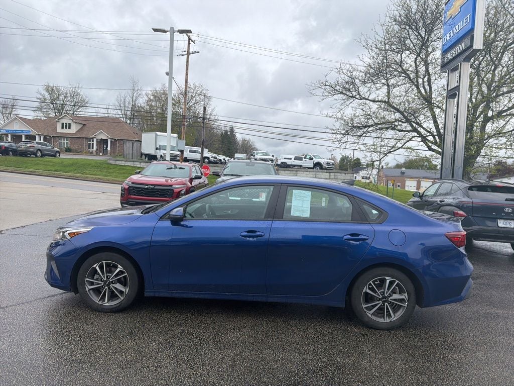 2023 Kia Forte LXS