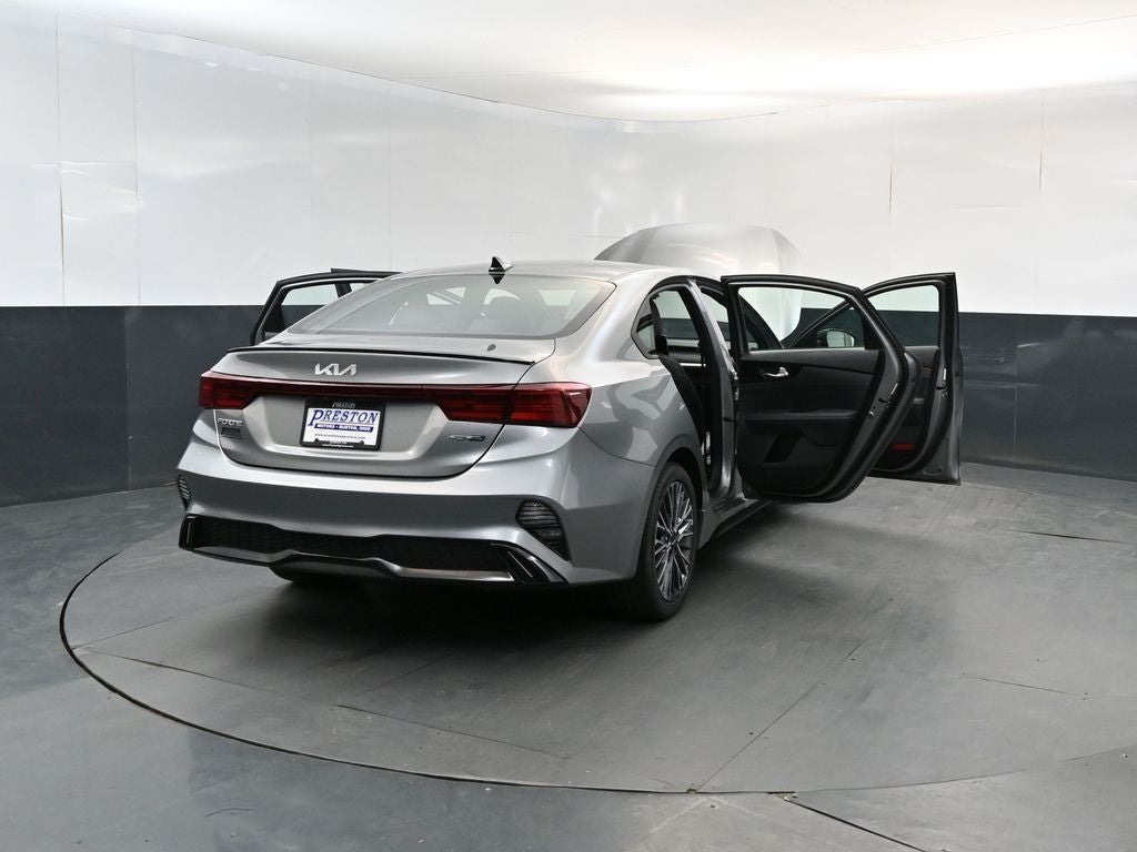 2022 Kia Forte GT-Line