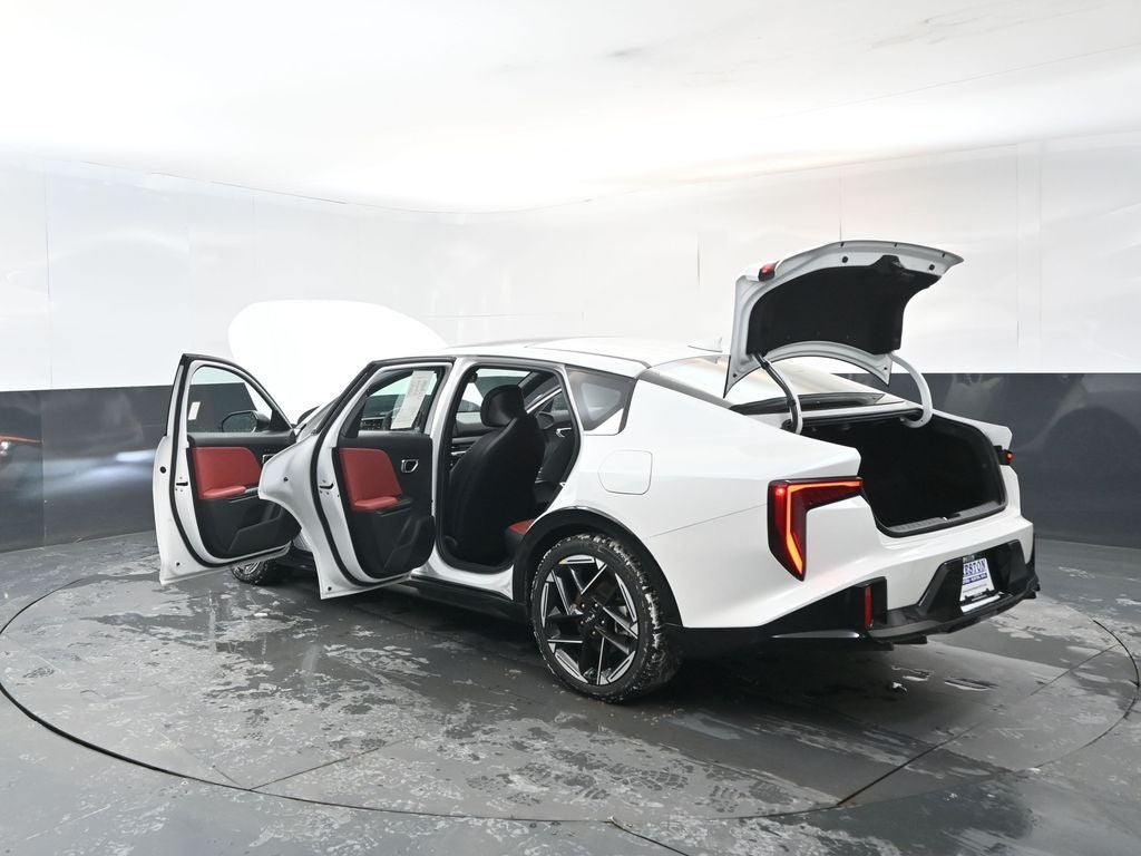 2025 Kia K4 GT-Line