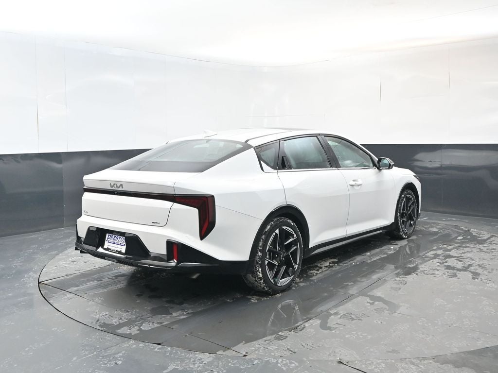 2025 Kia K4 GT-Line