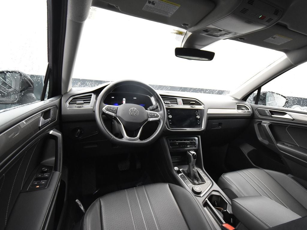2023 Volkswagen Tiguan 2.0T SE