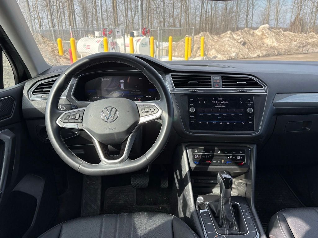 2023 Volkswagen Tiguan 2.0T SE