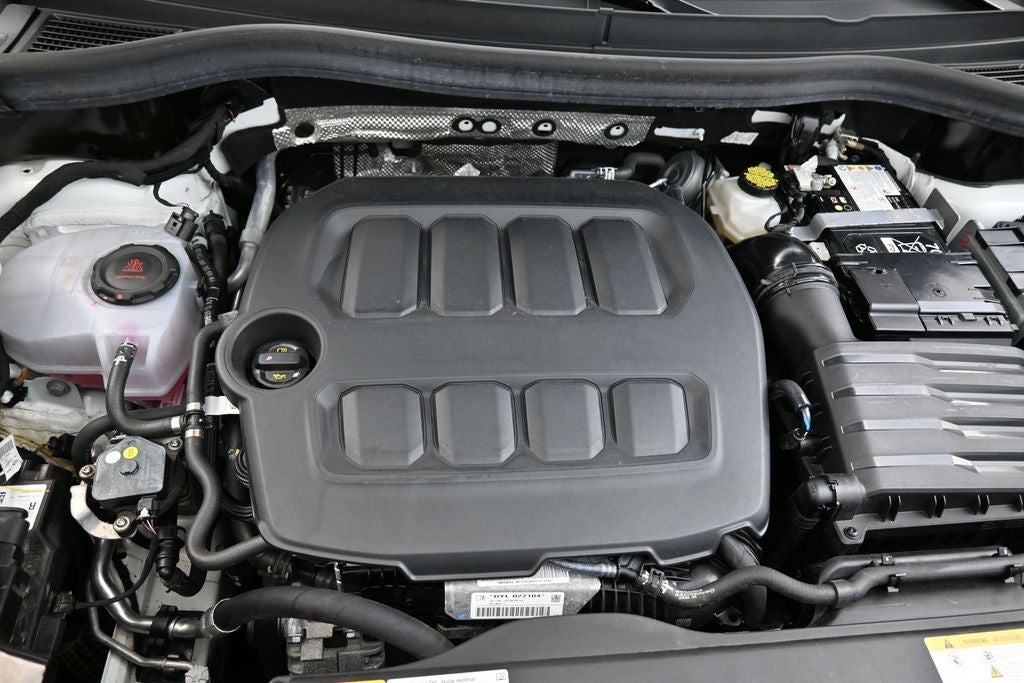 2025 Volkswagen Tiguan 2.0T SE R-Line Black