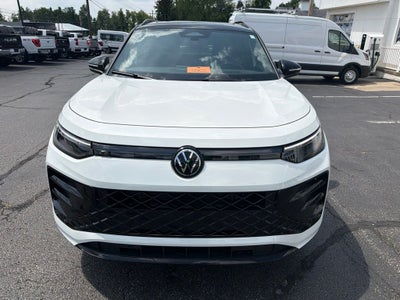 2025 Volkswagen Tiguan 2.0T SE R-Line Black