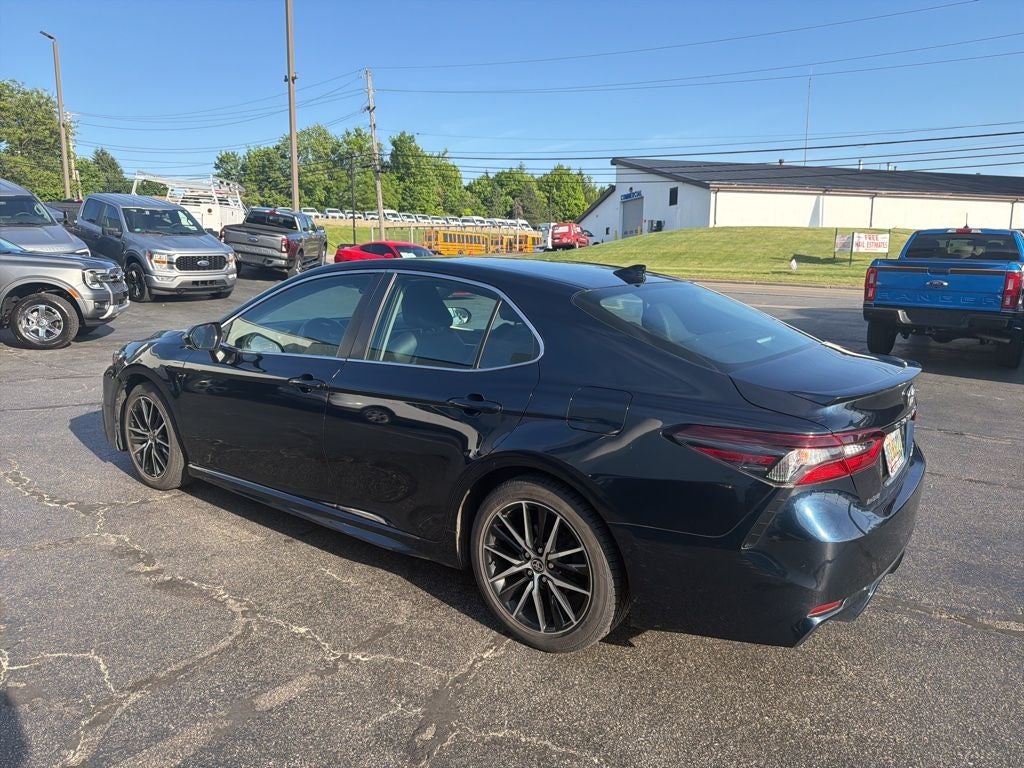 2021 Toyota Camry SE