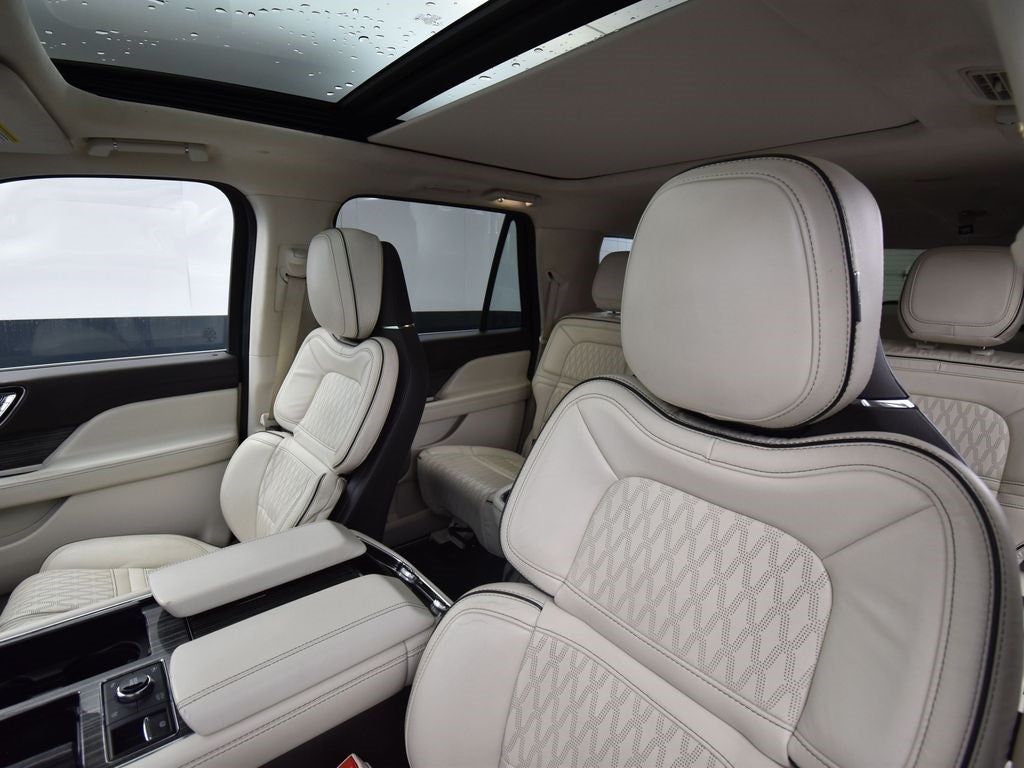 2021 Lincoln Navigator L Black Label