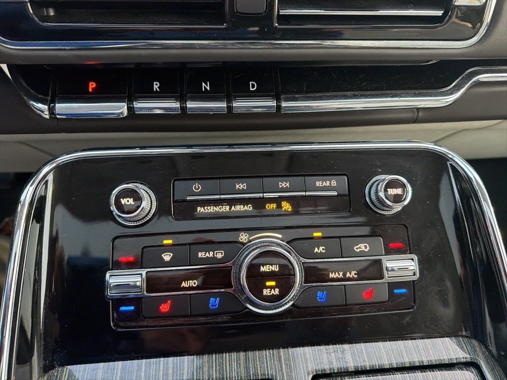 2021 Lincoln Navigator L Black Label