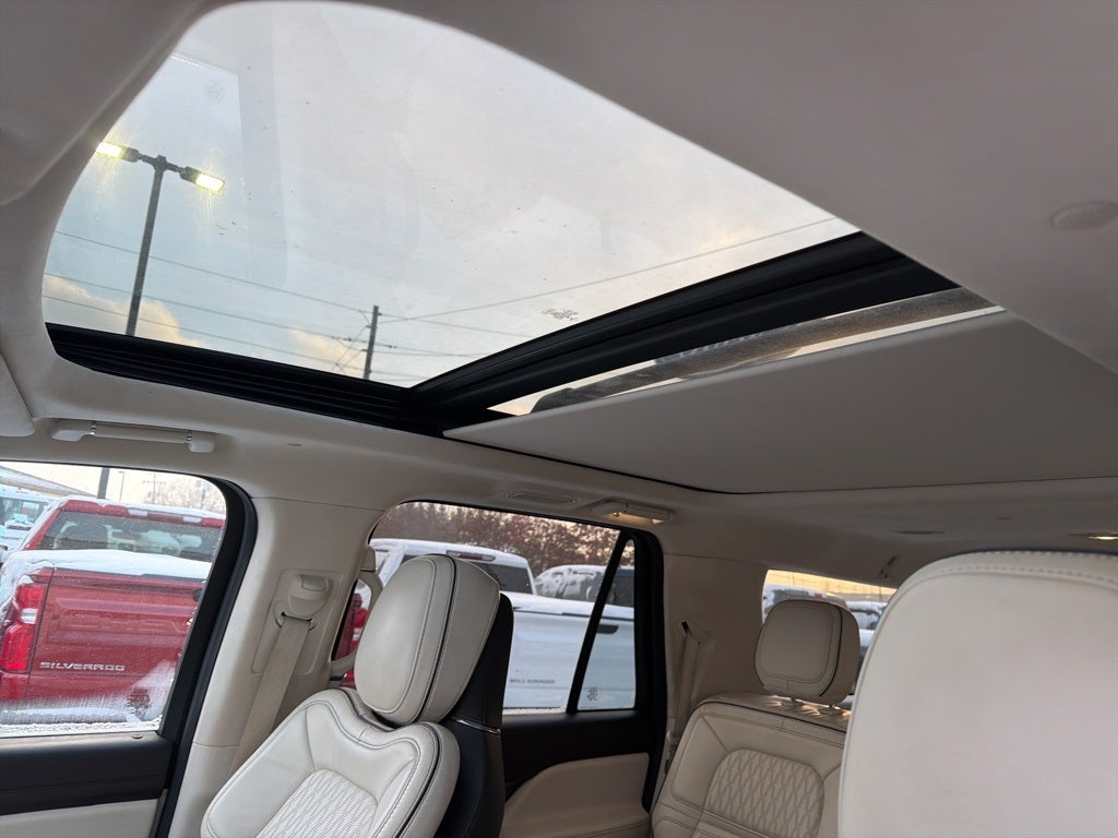 2021 Lincoln Navigator L Black Label