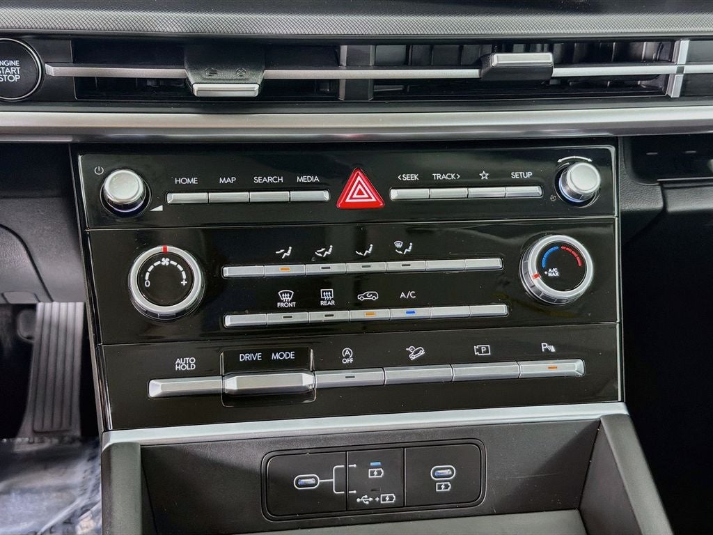 2024 Hyundai Santa Fe SE