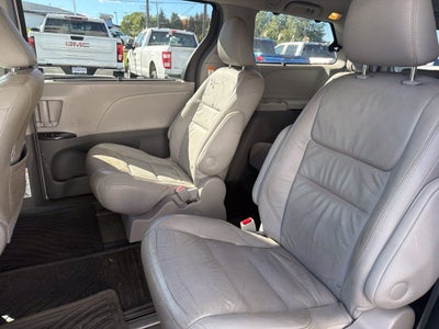 2016 Toyota Sienna XLE 7 Passenger