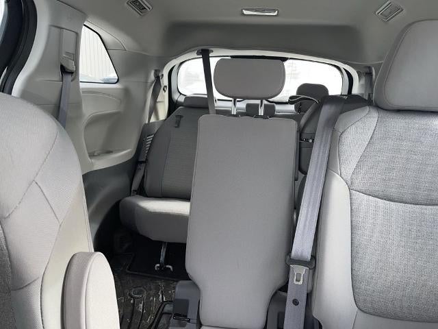 2023 Toyota Sienna LE 8 Passenger