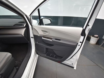 2023 Toyota Sienna LE 8 Passenger