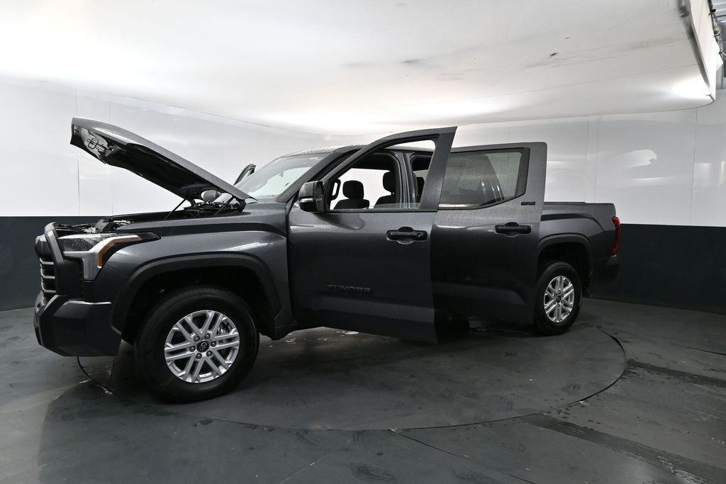 2025 Toyota Tundra SR5 4X4