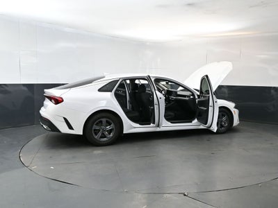 2021 Kia K5 LX