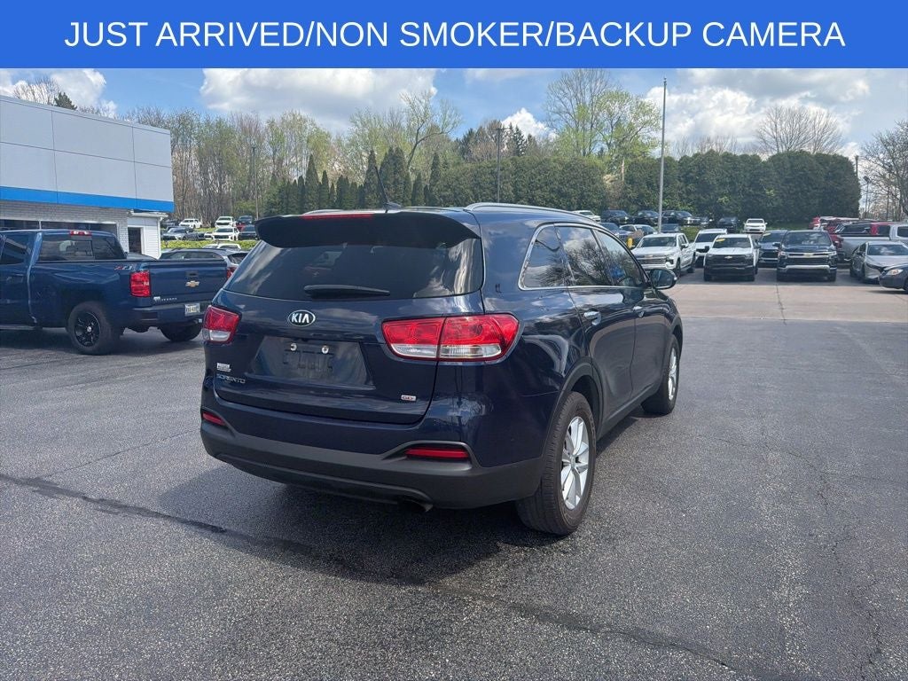 2017 Kia Sorento LX