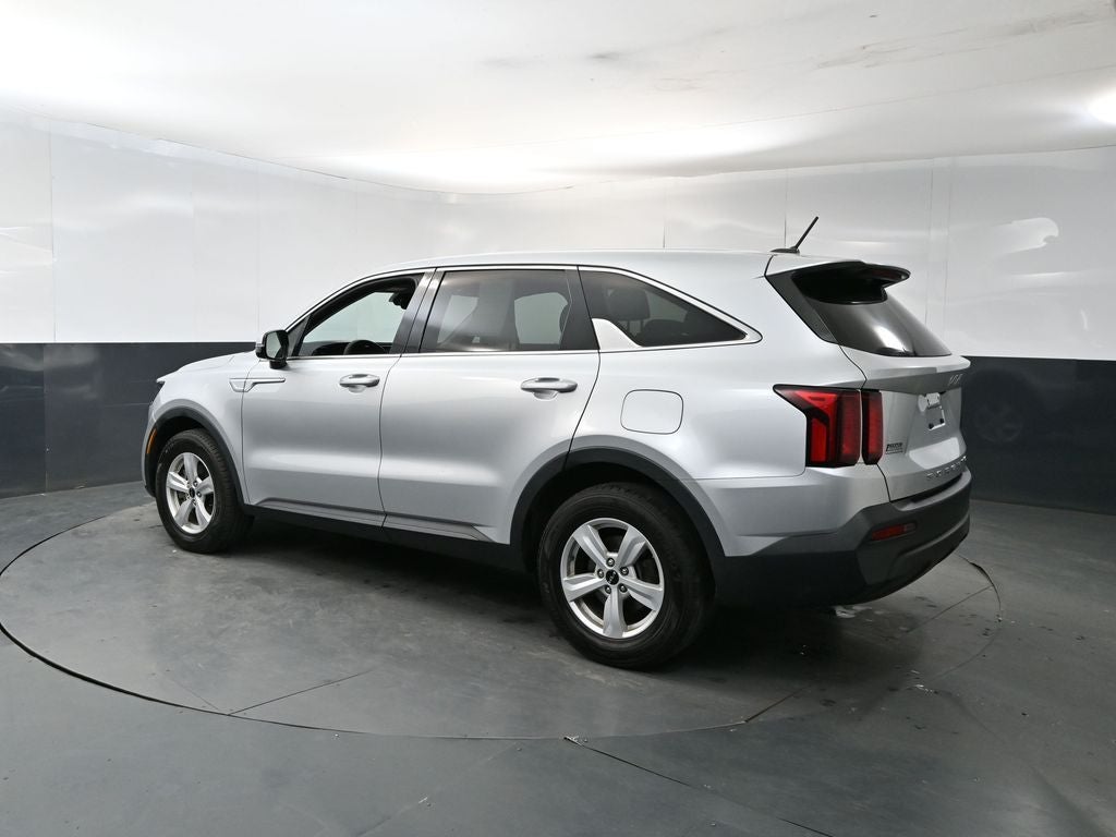 2022 Kia Sorento LX