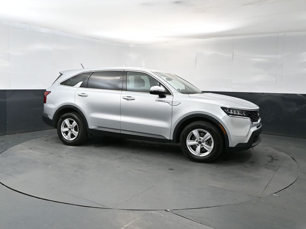 2022 Kia Sorento LX