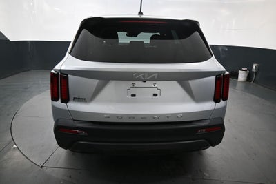 2022 Kia Sorento LX