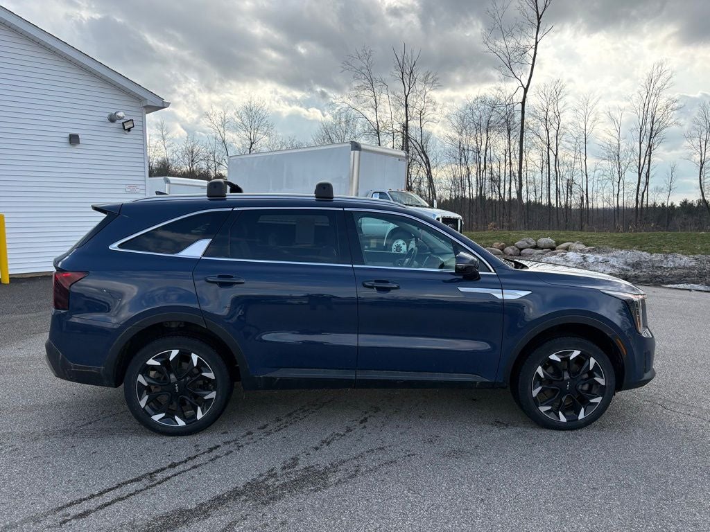 2025 Kia Sorento EX
