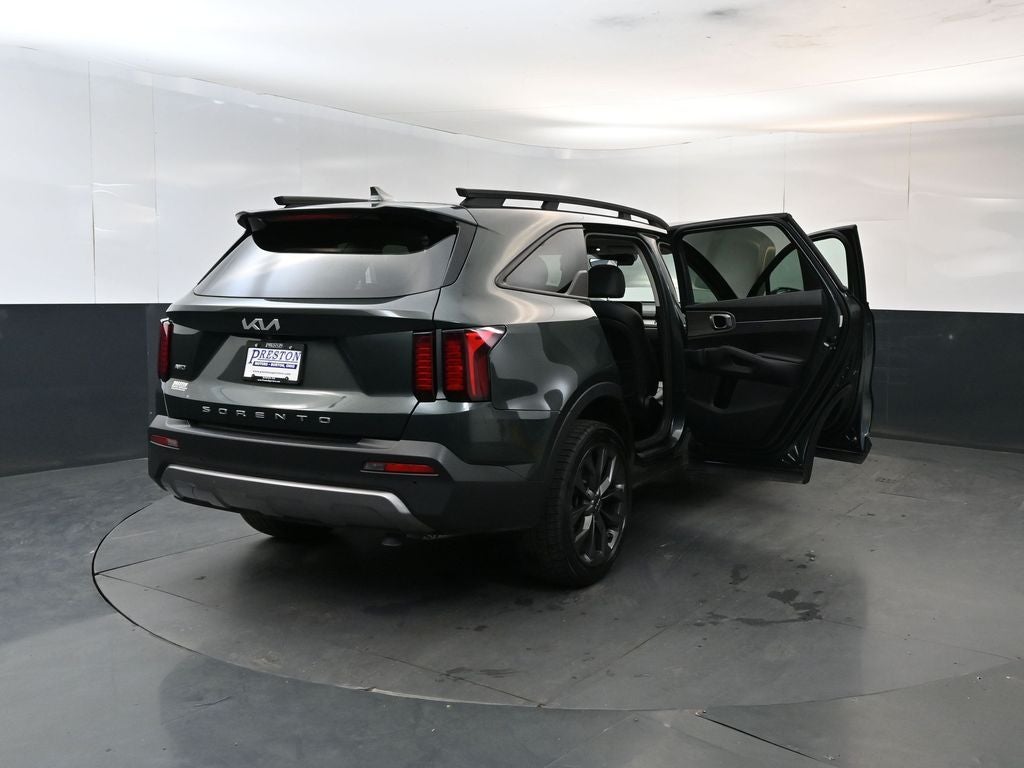 2022 Kia Sorento X-Line EX