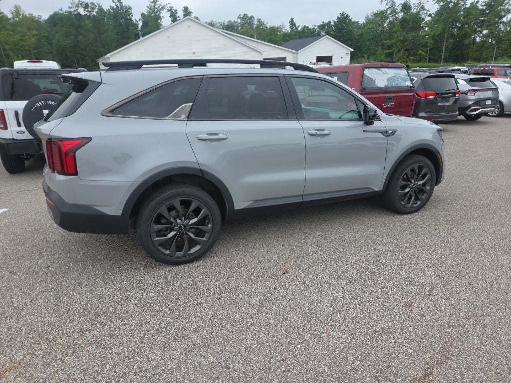 2022 Kia Sorento X-Line EX