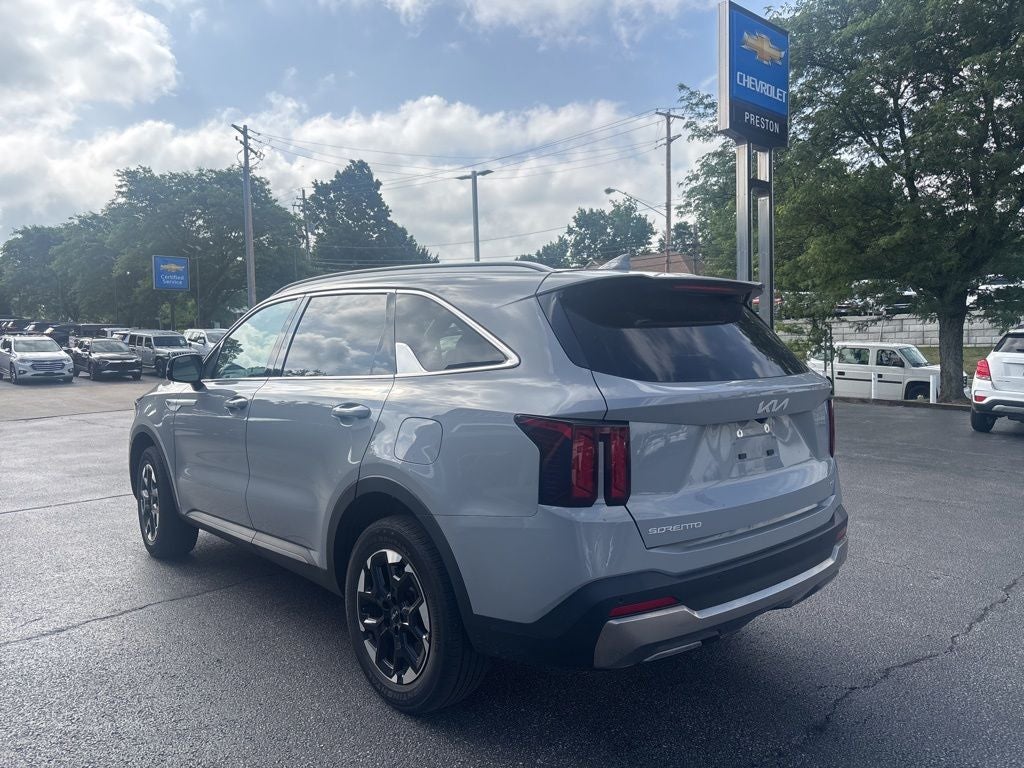 2024 Kia Sorento S
