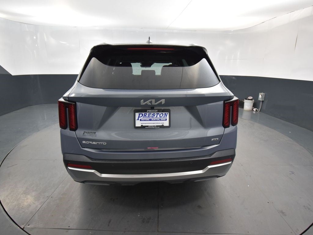 2025 Kia Sorento S AWD