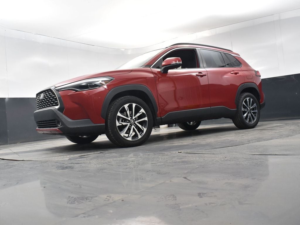 2023 Toyota Corolla Cross XLE