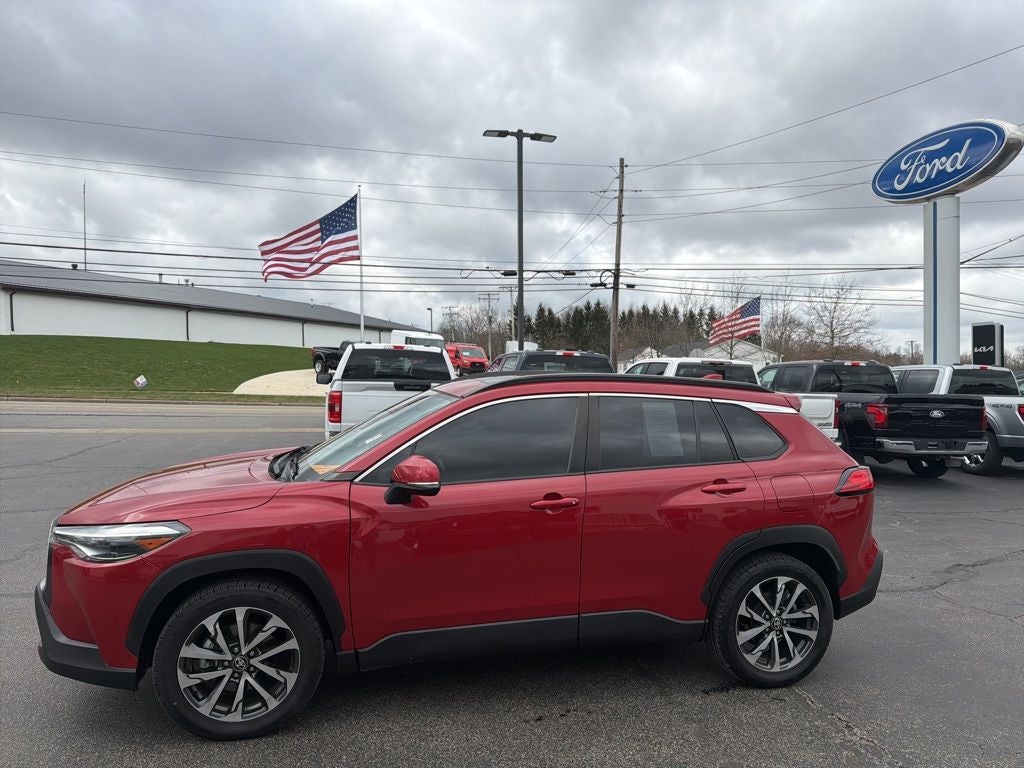 2023 Toyota Corolla Cross XLE