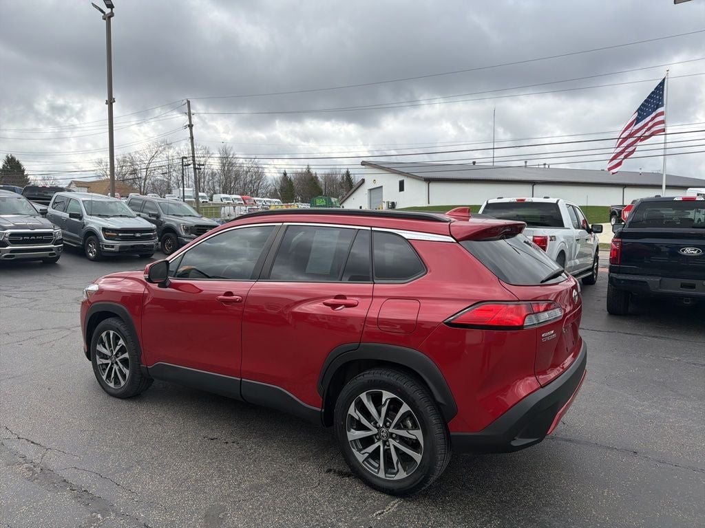 2023 Toyota Corolla Cross XLE