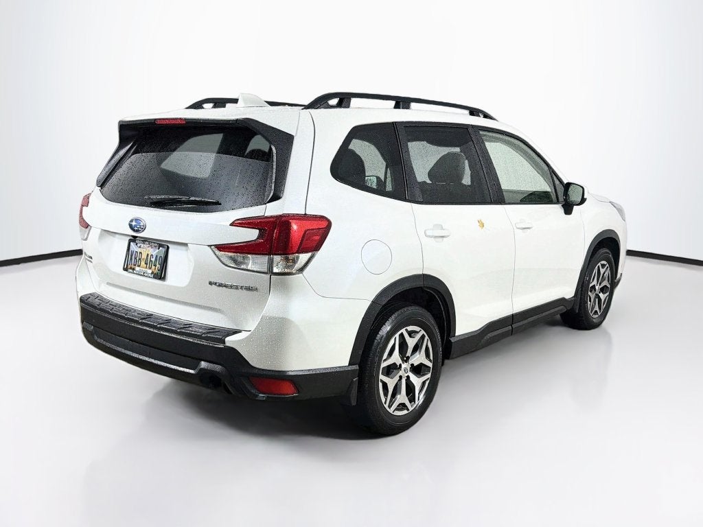 2023 Subaru Forester Premium AWD