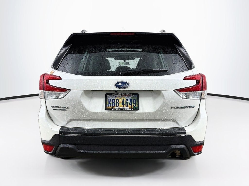2023 Subaru Forester Premium AWD