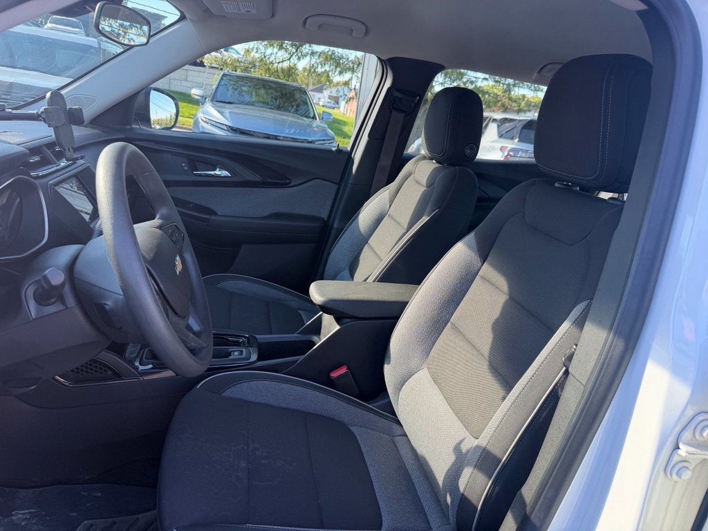 2023 Chevrolet TrailBlazer LS