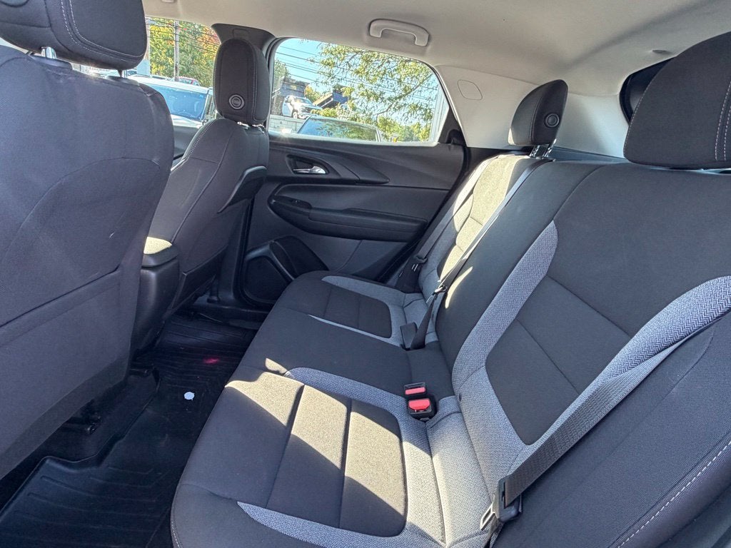 2023 Chevrolet TrailBlazer LS