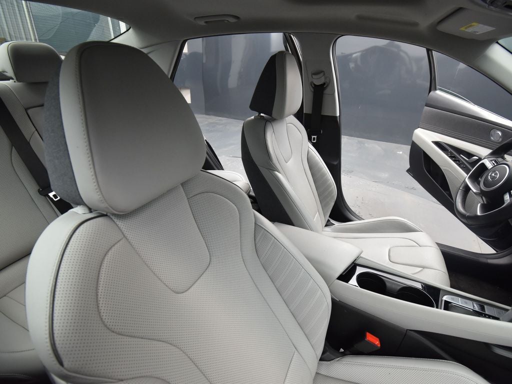 2022 Hyundai Elantra Limited