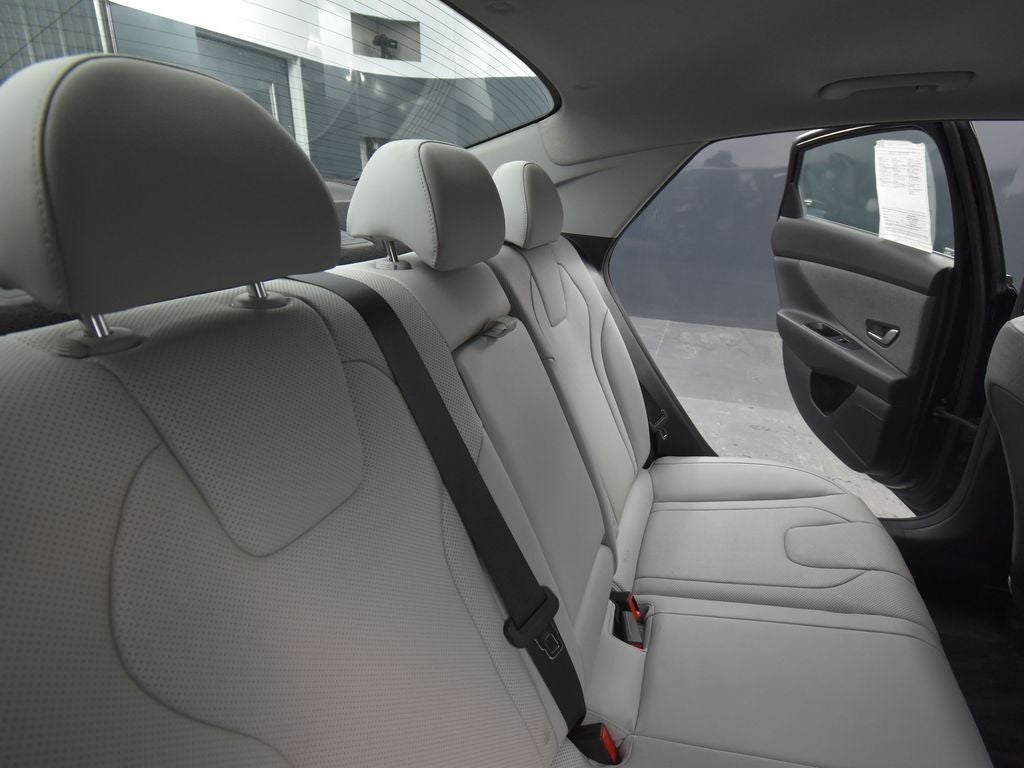 2022 Hyundai Elantra Limited