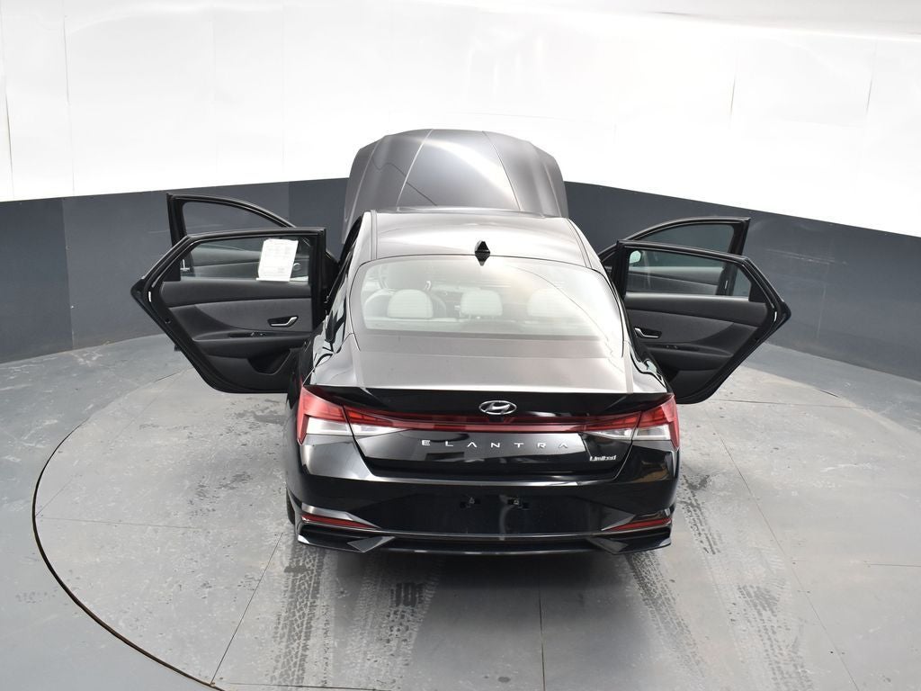 2022 Hyundai Elantra Limited