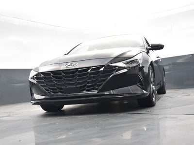 2022 Hyundai Elantra Limited