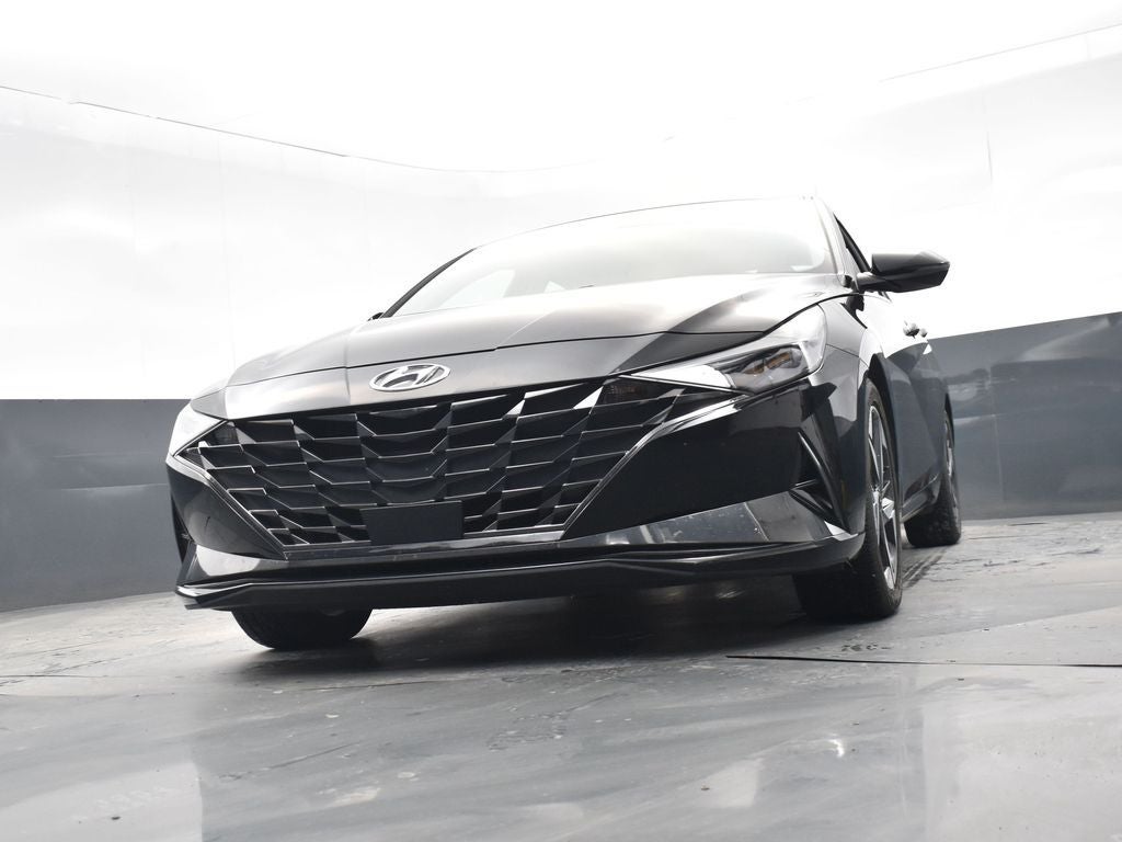2022 Hyundai Elantra Limited